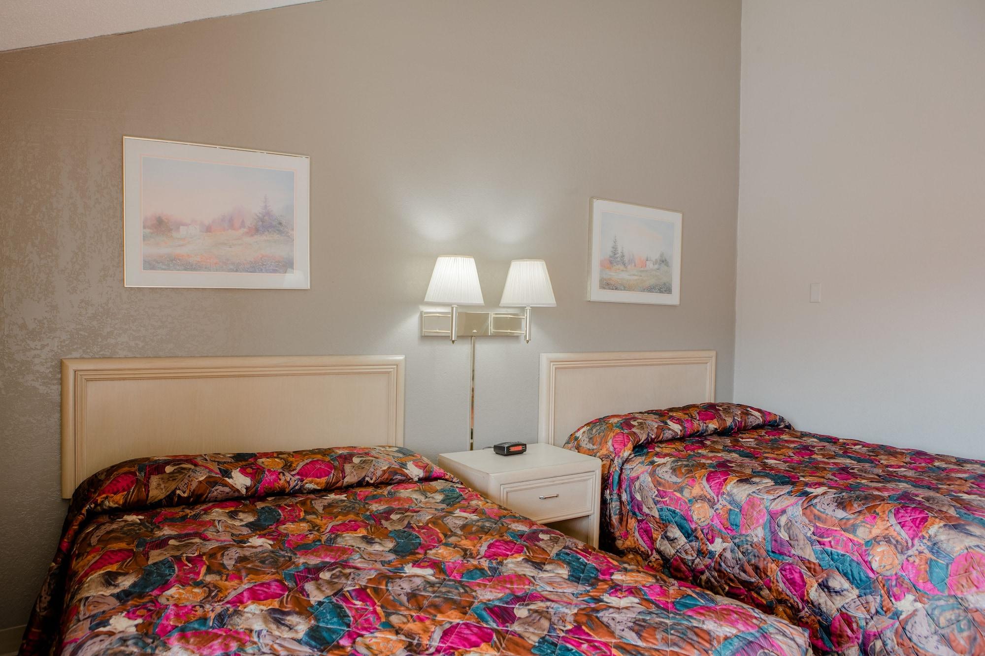 Green Valley Motel พิเจนฟอร์จ ภายนอก รูปภาพ